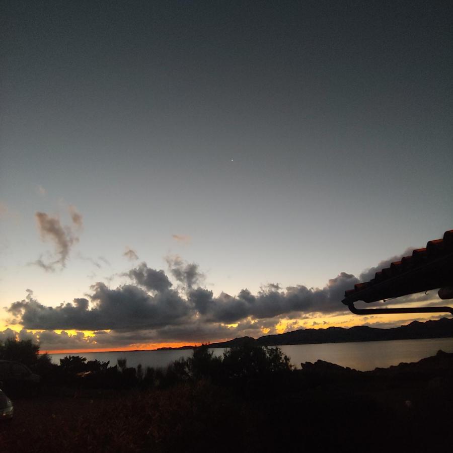 Casa Mughetto R5055 Seafront, Private Sea Access, Swimming Pool Vila La Maddalena  Exterior foto