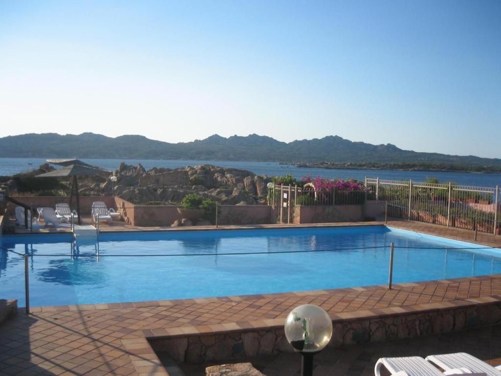 Casa Mughetto R5055 Seafront, Private Sea Access, Swimming Pool Vila La Maddalena  Exterior foto
