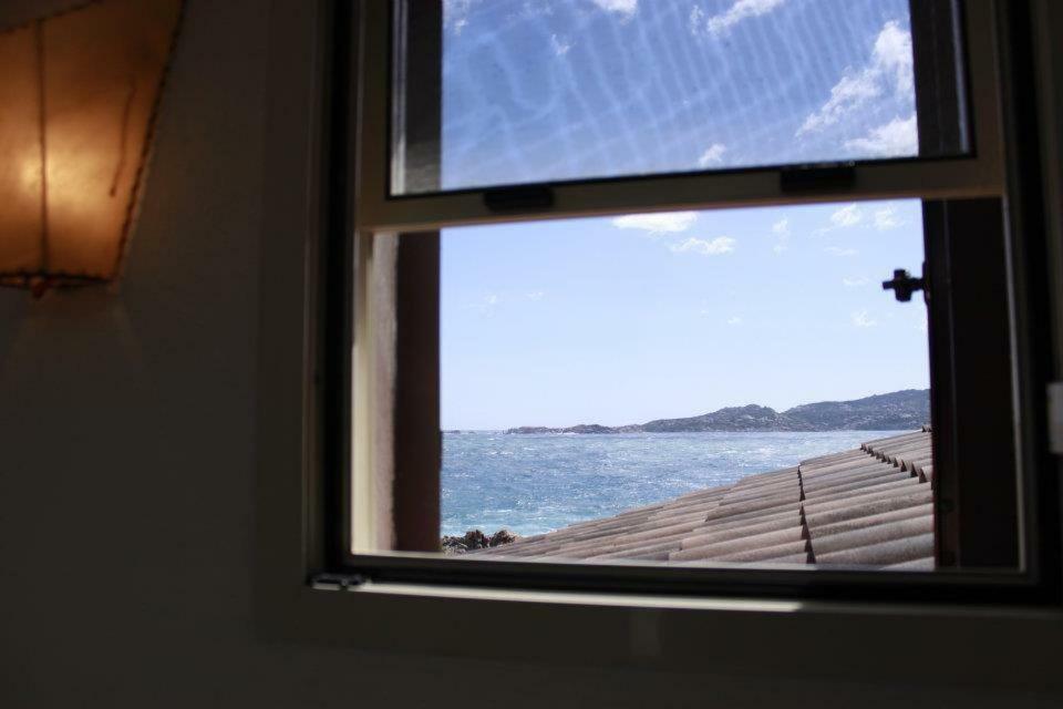 Casa Mughetto R5055 Seafront, Private Sea Access, Swimming Pool Vila La Maddalena  Exterior foto